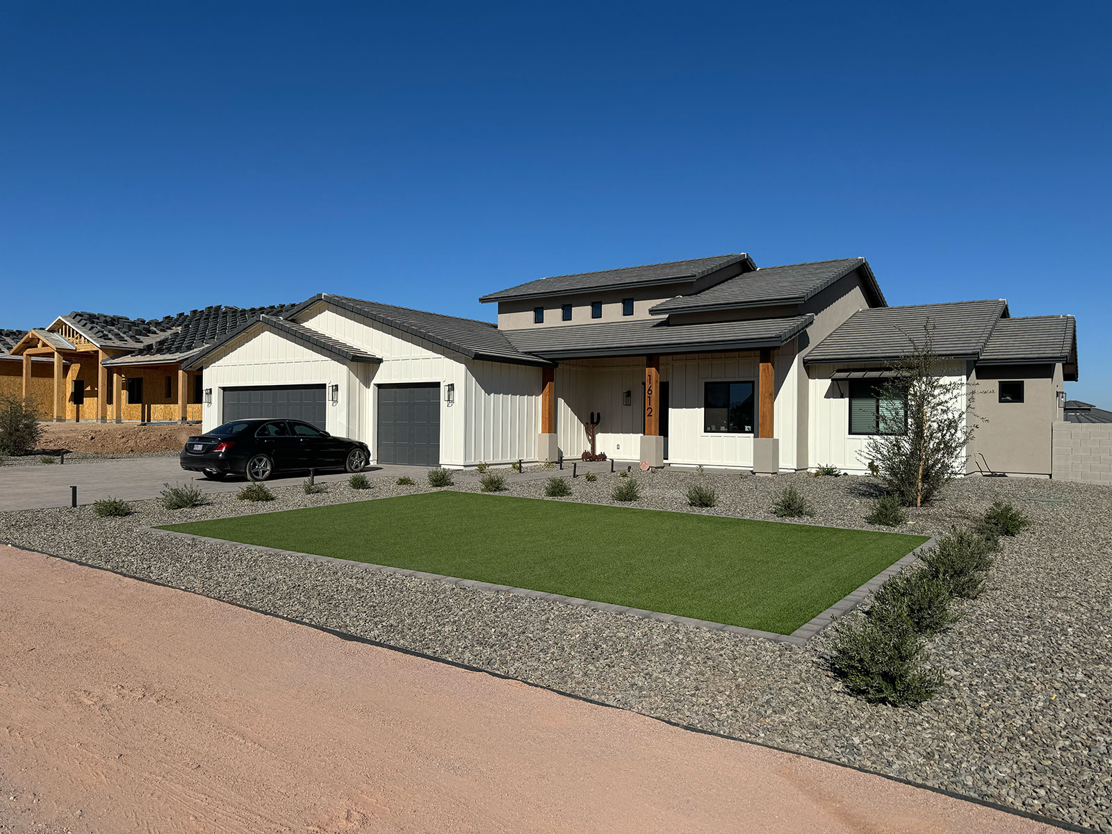 How To Choose the Best Synthetic Turf Installer in Tempe, AZ